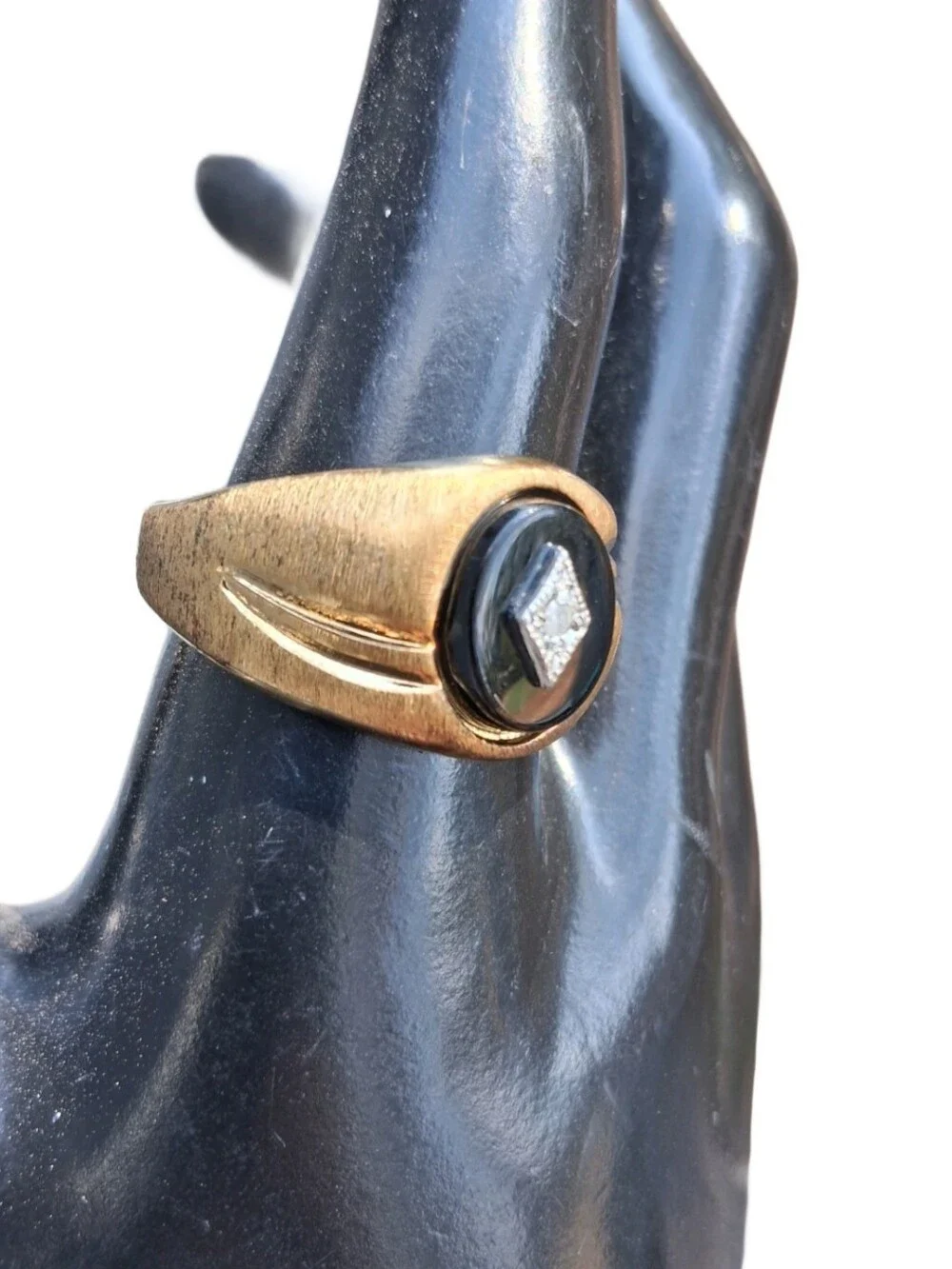 Vintage Uncas 14K HGE LIND Mens Black Onyx Diamond Accent Signet Ring Size 12